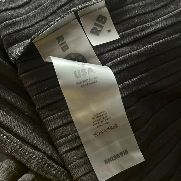 Simon Miller Asymmetric Wide Rib Maxi Dress in Black, Size M New w/Tag - Picture 7 of 8